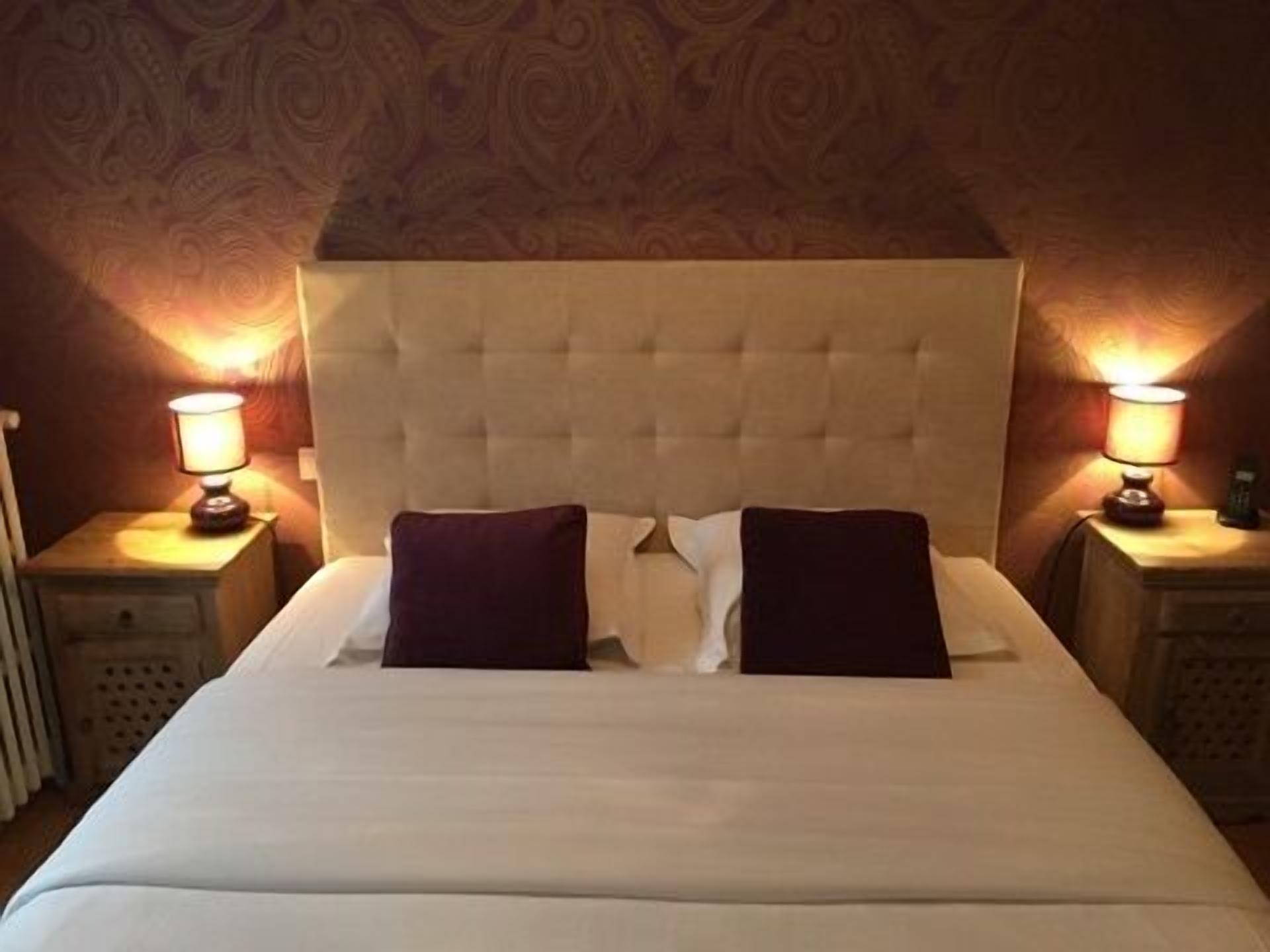 superior double room | desk, iron/ironing board, free cots/infant beds, free wifi