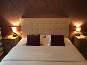 Superior Double Room | Desk, iron/ironing board, free cribs/infant beds, free WiFi