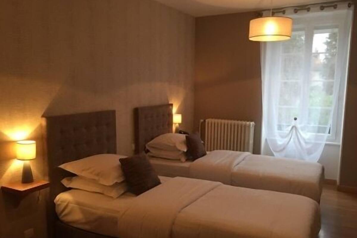 Desk, iron/ironing board, free cots/infant beds, free WiFi