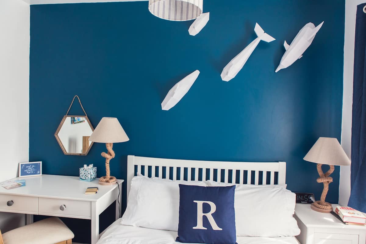 Habitación doble (Small) | Decoración personalizada y muebles diferentes