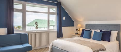 Family Room, Sea View