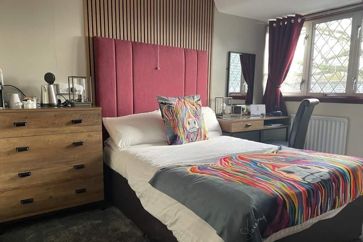 Standaard kamer | Een strijkplank/strijkijzer, gratis wifi, beddengoed