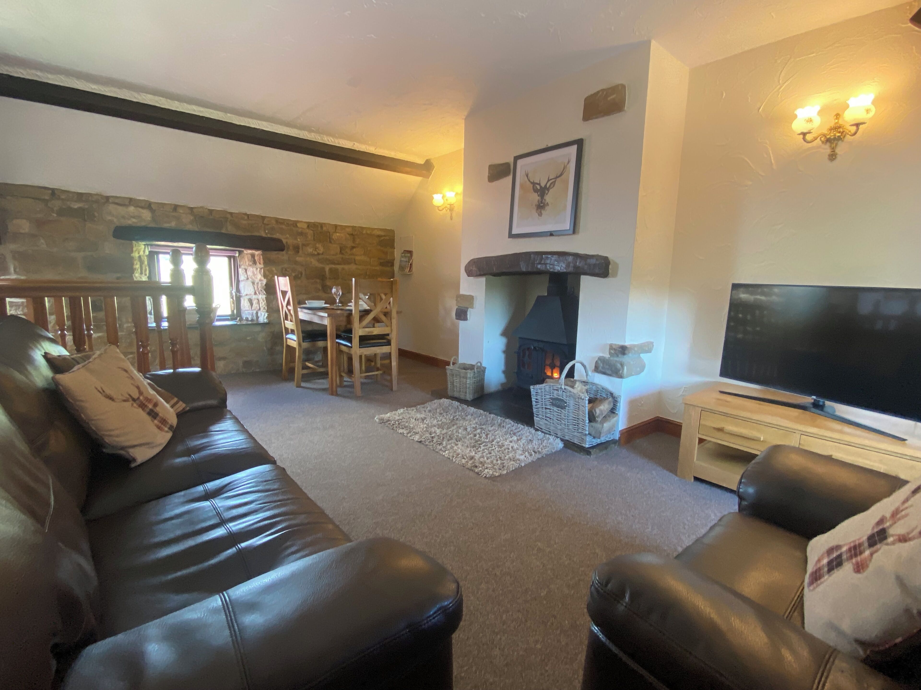 Superior Cottage, 2 Bedrooms (Seran Gipsy) | Living area | Flat-screen TV, fireplace