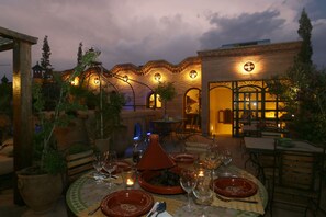 Dining - Riad L'emir (Marrakech)