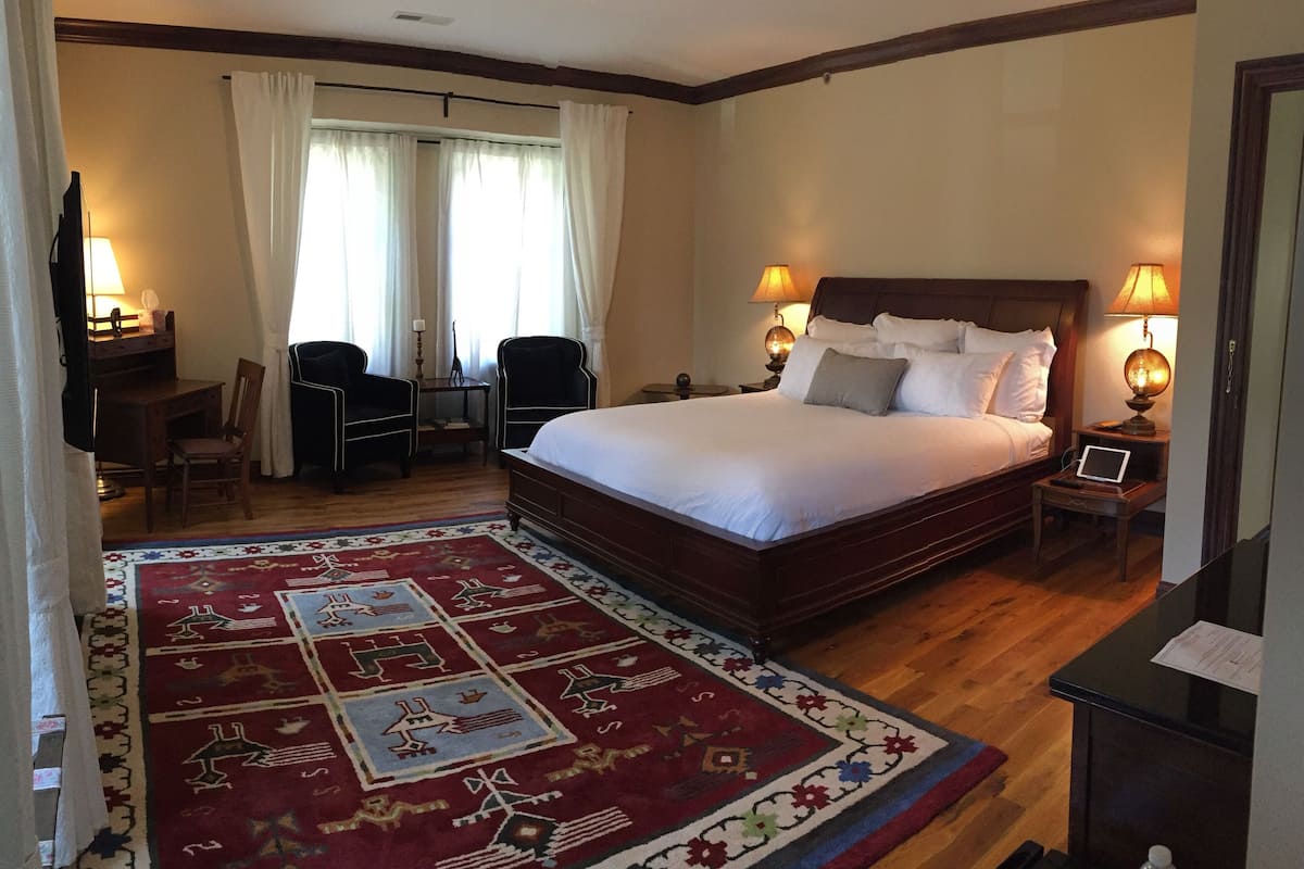 Premium Double Room, Private Bathroom