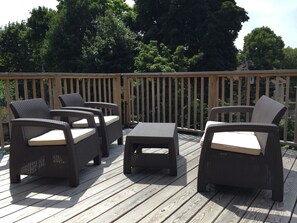 Terrace/patio - Dartmouth House Inn (Rochester)