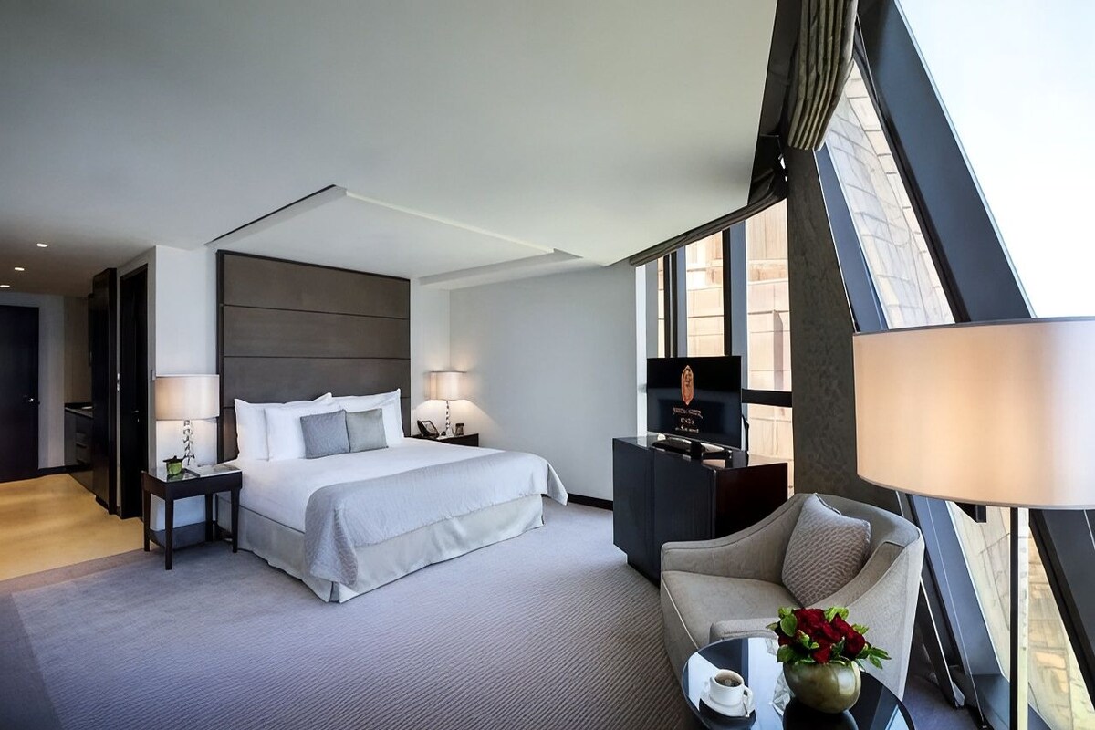 Ropa de cama hipoalergénica, edredón y minibar