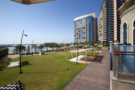 Bab Al Qasr Hotel - Image 32