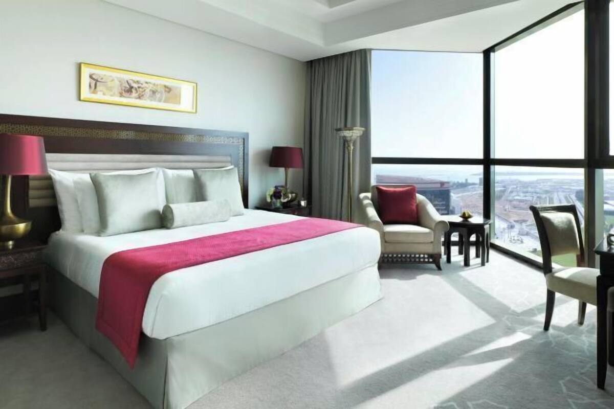 Ropa de cama hipoalergénica, edredón y minibar
