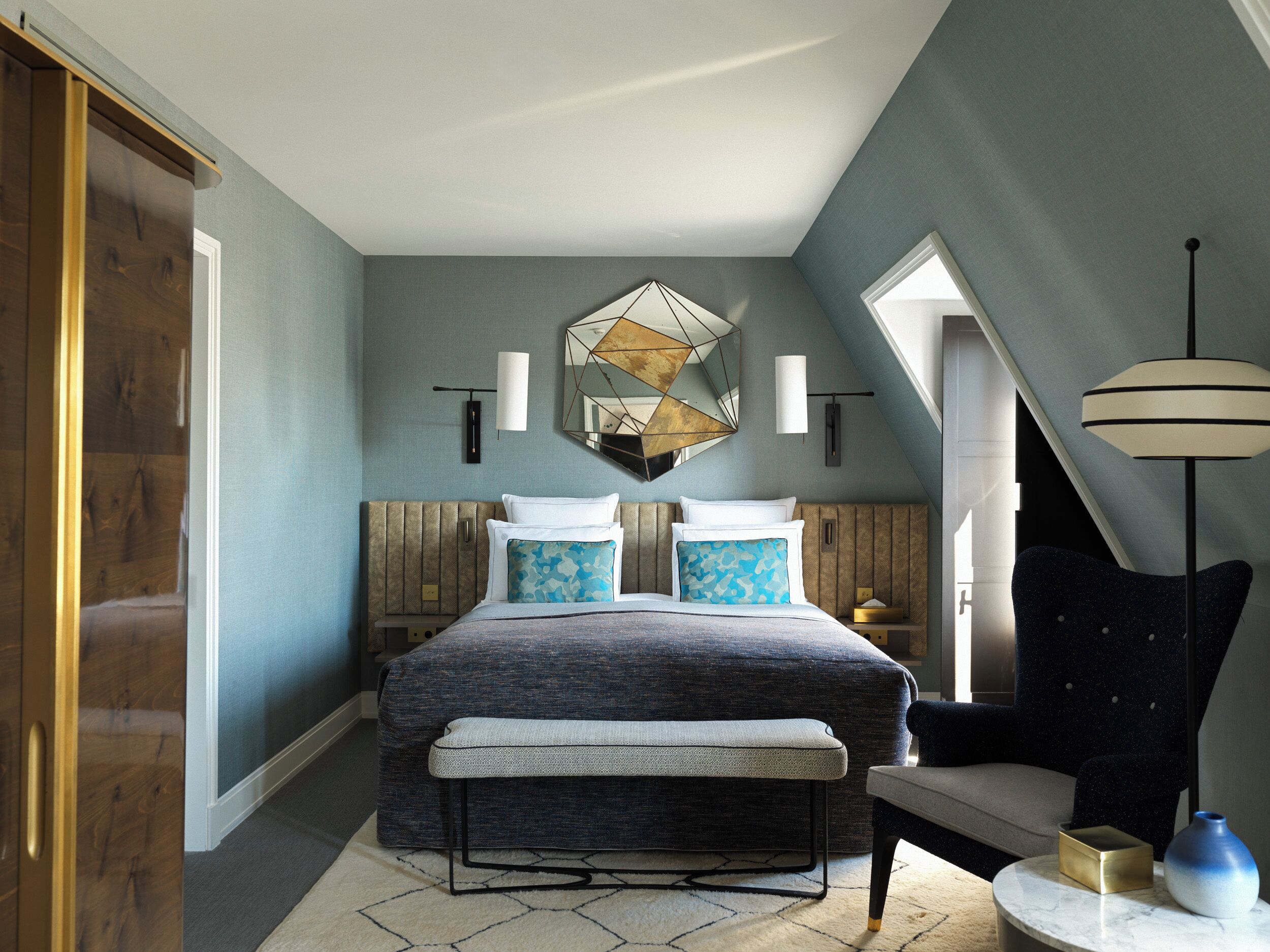 Premium bedding, minibar, in-room safe, desk