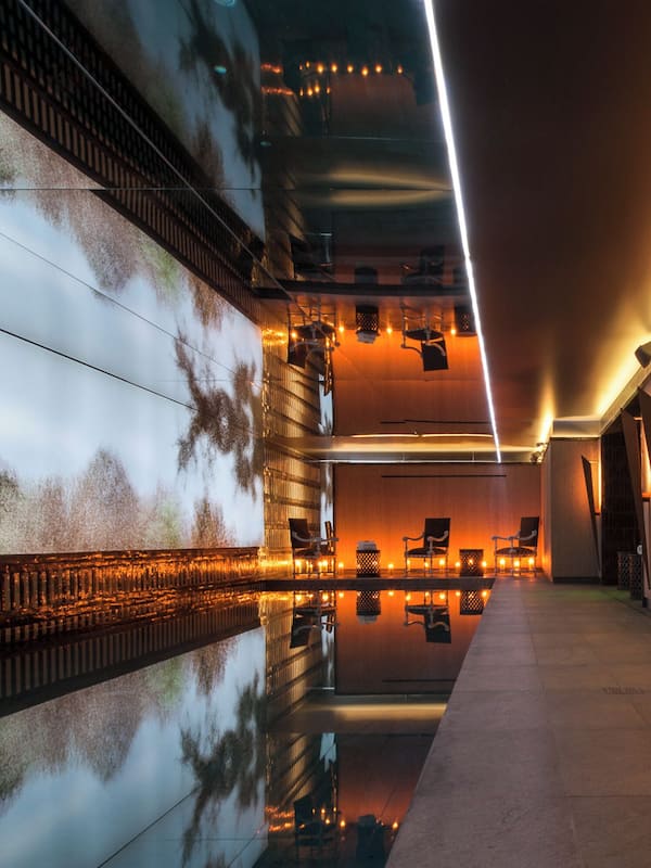 Couples treatment rooms, sauna, steam room, body treatments