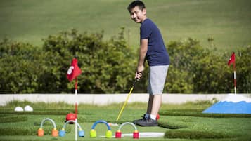 Mini-golf