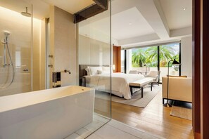 Studio Suite, 1 King Bed, Mountain View | Bathroom | Separate tub and shower, deep soaking tub, hair dryer, bathrobes