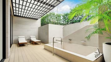 Free minibar, in-room safe, desk, blackout curtains