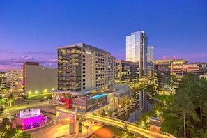 Exterior - The Westin At The Woodlands (The Woodlands)