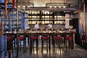 2 restaurants, breakfast, lunch, dinner served; Mediterranean cuisine