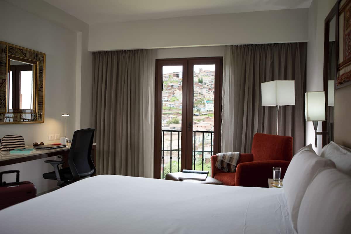 Suite, 1 King Bed | In-room safe, blackout curtains, iron/ironing board