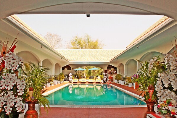 Indoor pool, outdoor pool, sun loungers
