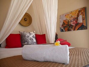 奢华别墅, 2 间卧室, 私人游泳池, 海洋景观 | 1 多间卧室、高档床上用品、客房内保险箱、办公桌