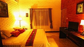 Standard Room | Desk, free WiFi