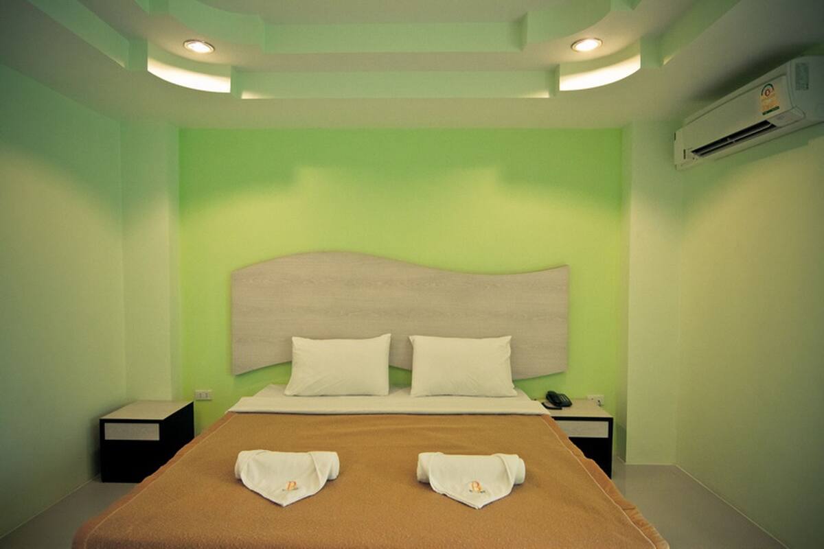 Standard Room | Rollaway beds (surcharge), WiFi (free)