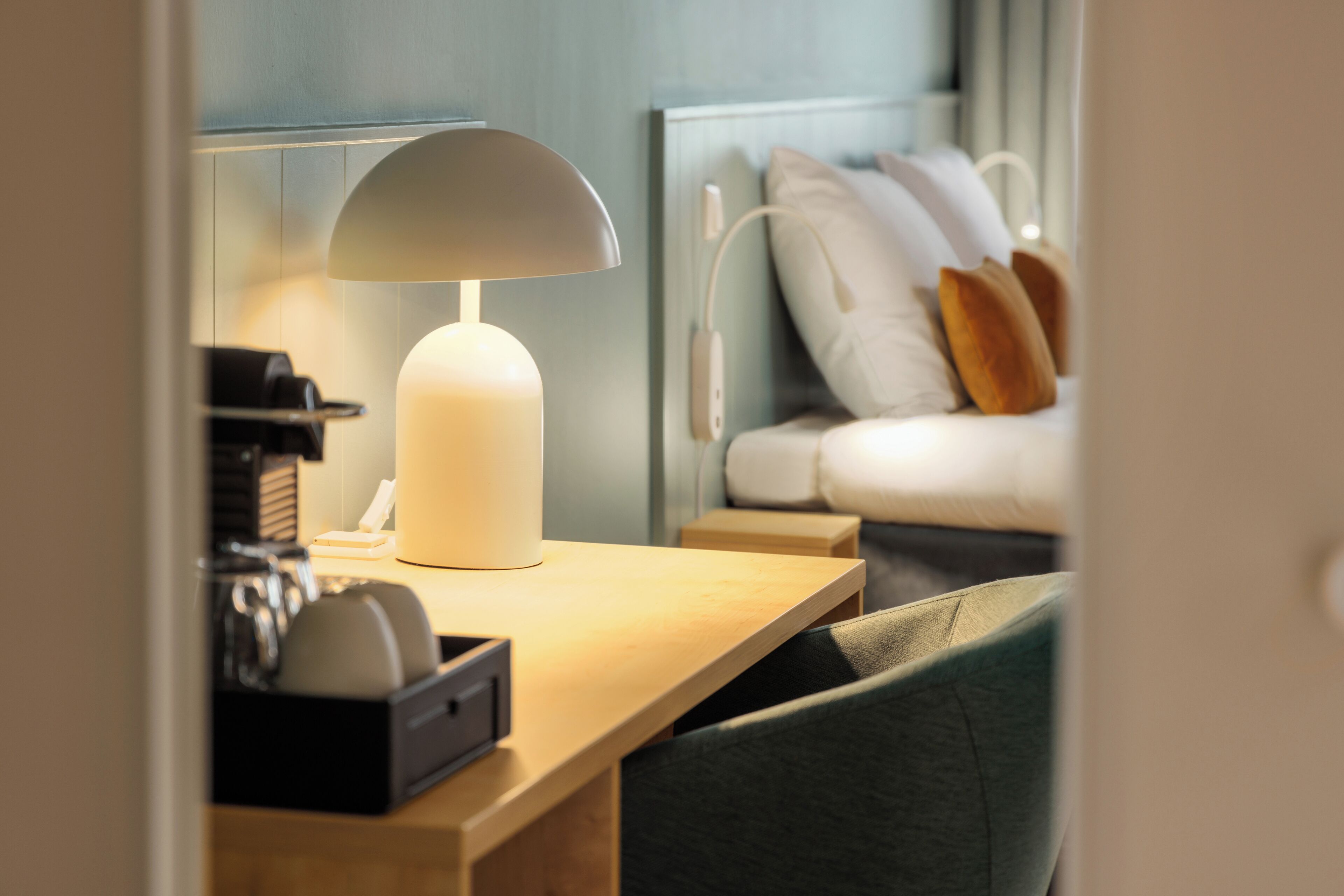 deluxe double room | minibar, free wifi, bed sheets