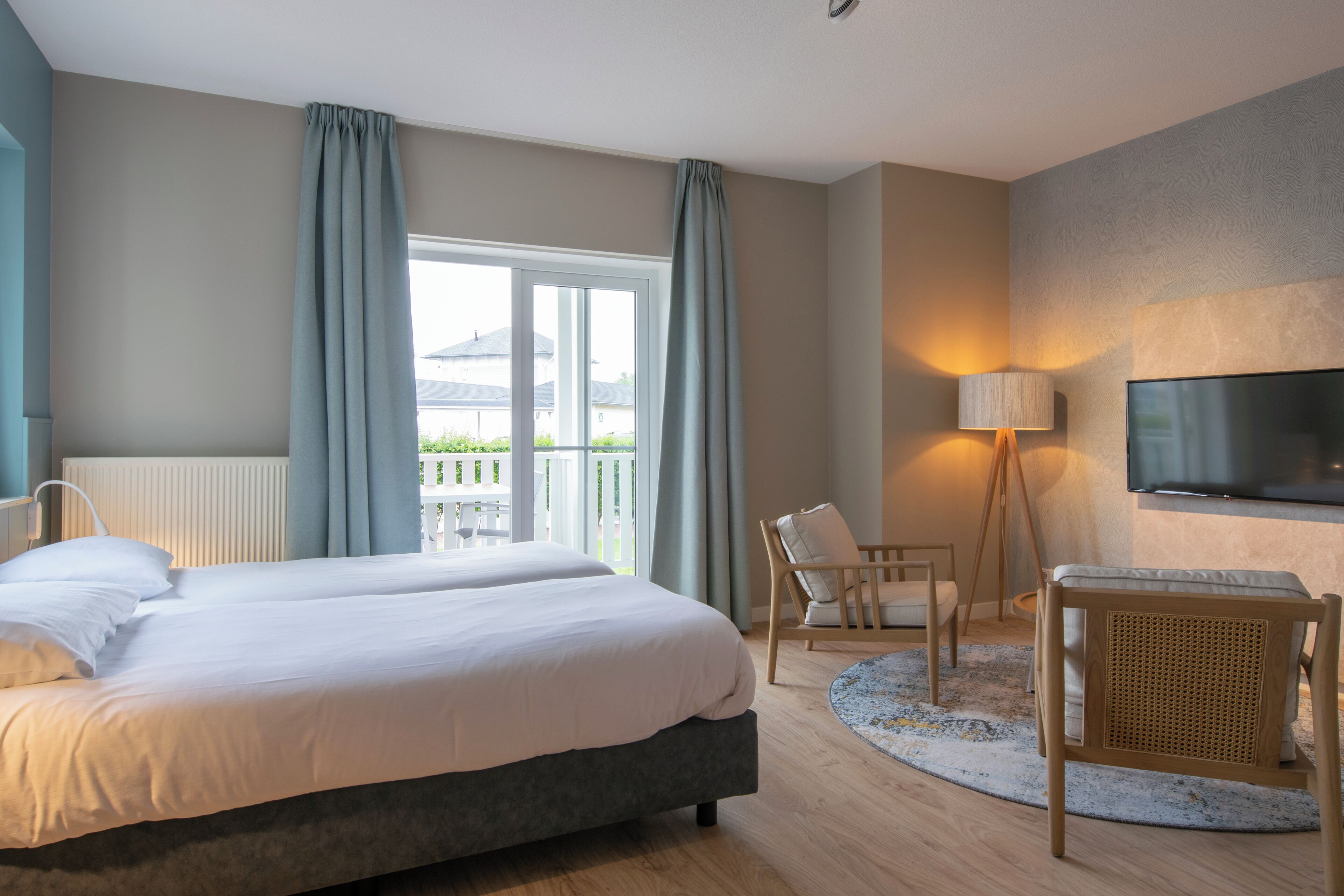 comfort double room | minibar, free wifi, bed sheets