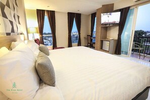 Minibar, desk, rollaway beds, free WiFi - The Pino Hotel Pak-Chong (Pak Chong)