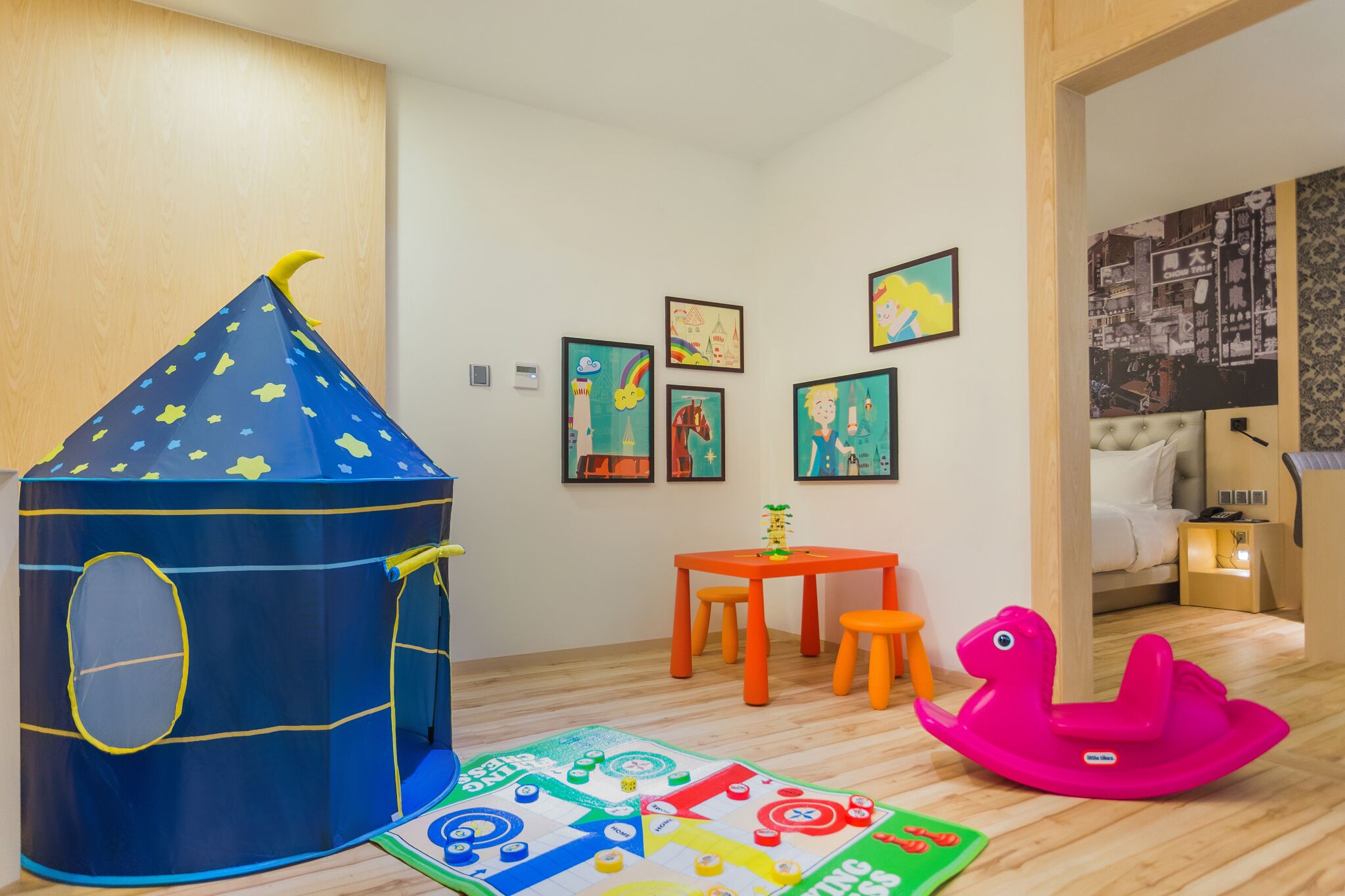 lohas family room | view from room