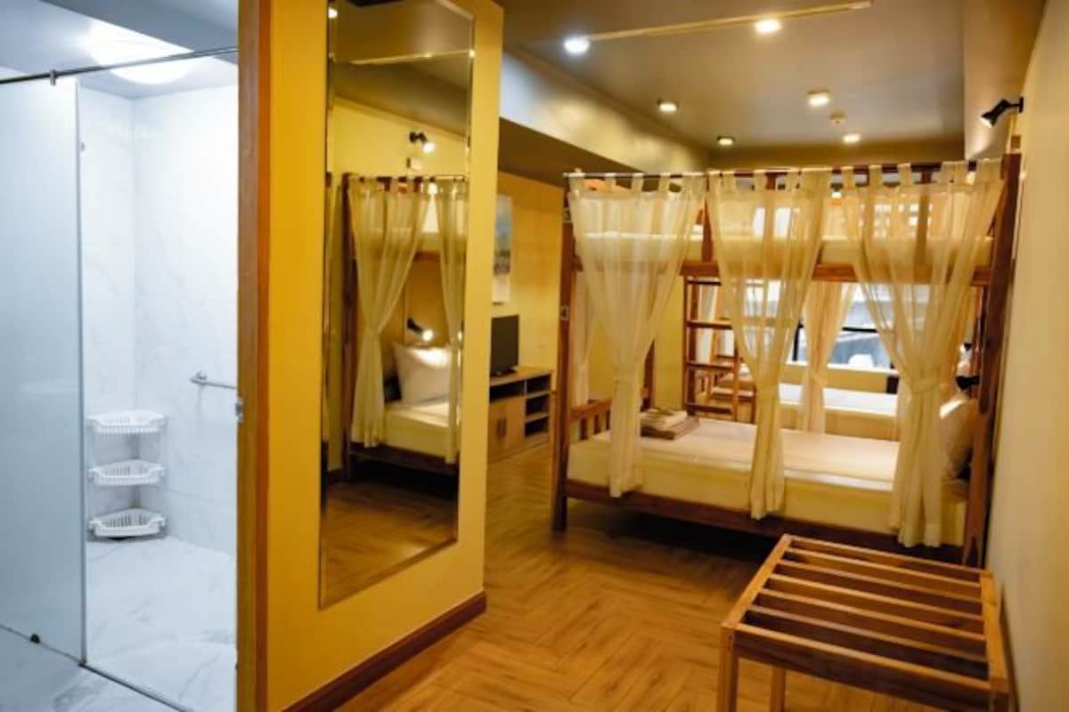 Wifi gratis y ropa de cama