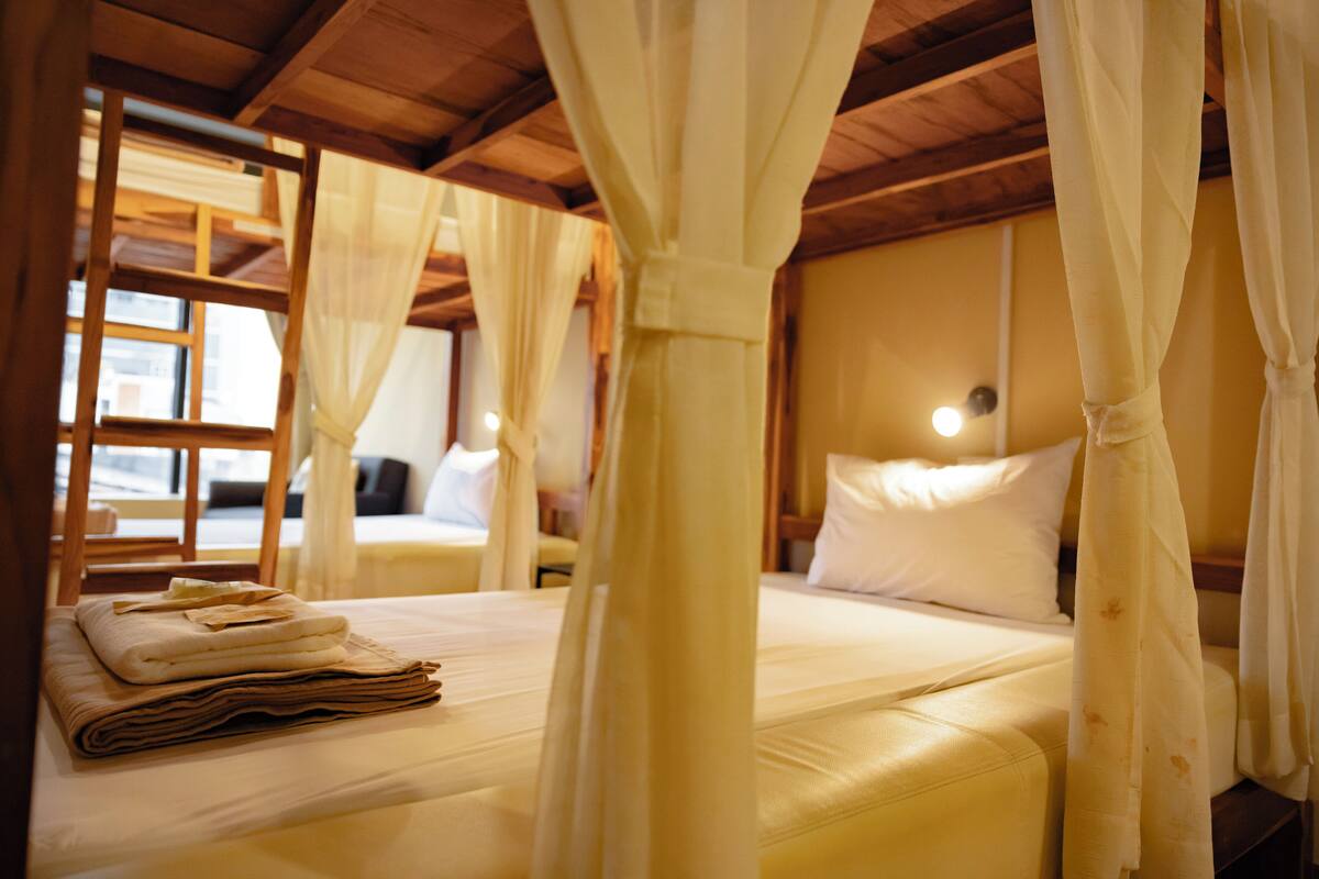 Private room with 4 beds & shared external bathroom | Free WiFi, bed sheets