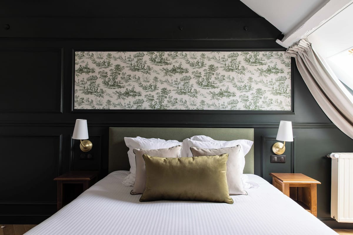 superior double room | 1 bedroom, premium bedding, iron/ironing board, free wifi