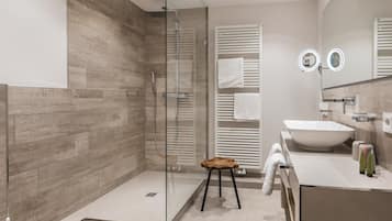 Standard Double Room | In-room safe, iron/ironing board, cots/infant beds, rollaway beds