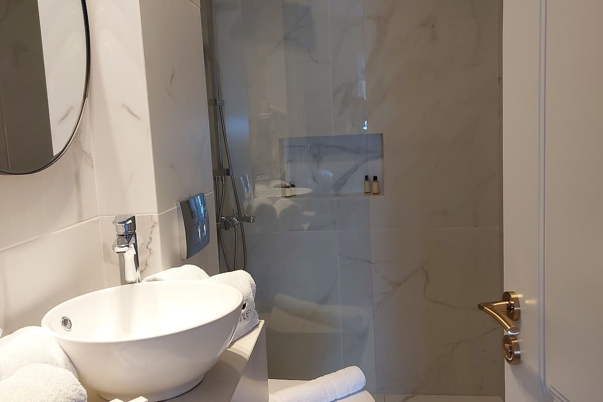 double room, balcony | bathroom | free toiletries, hair dryer, slippers, towels