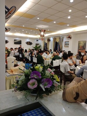 Breakfast area