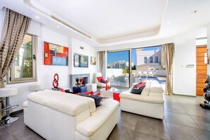 Villa, 6 Bedrooms, Private Pool | Living area | 40-inch LCD TV with satellite channels, TV, DVD player