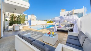 Villa, 6 chambres, piscine privée | Solarium