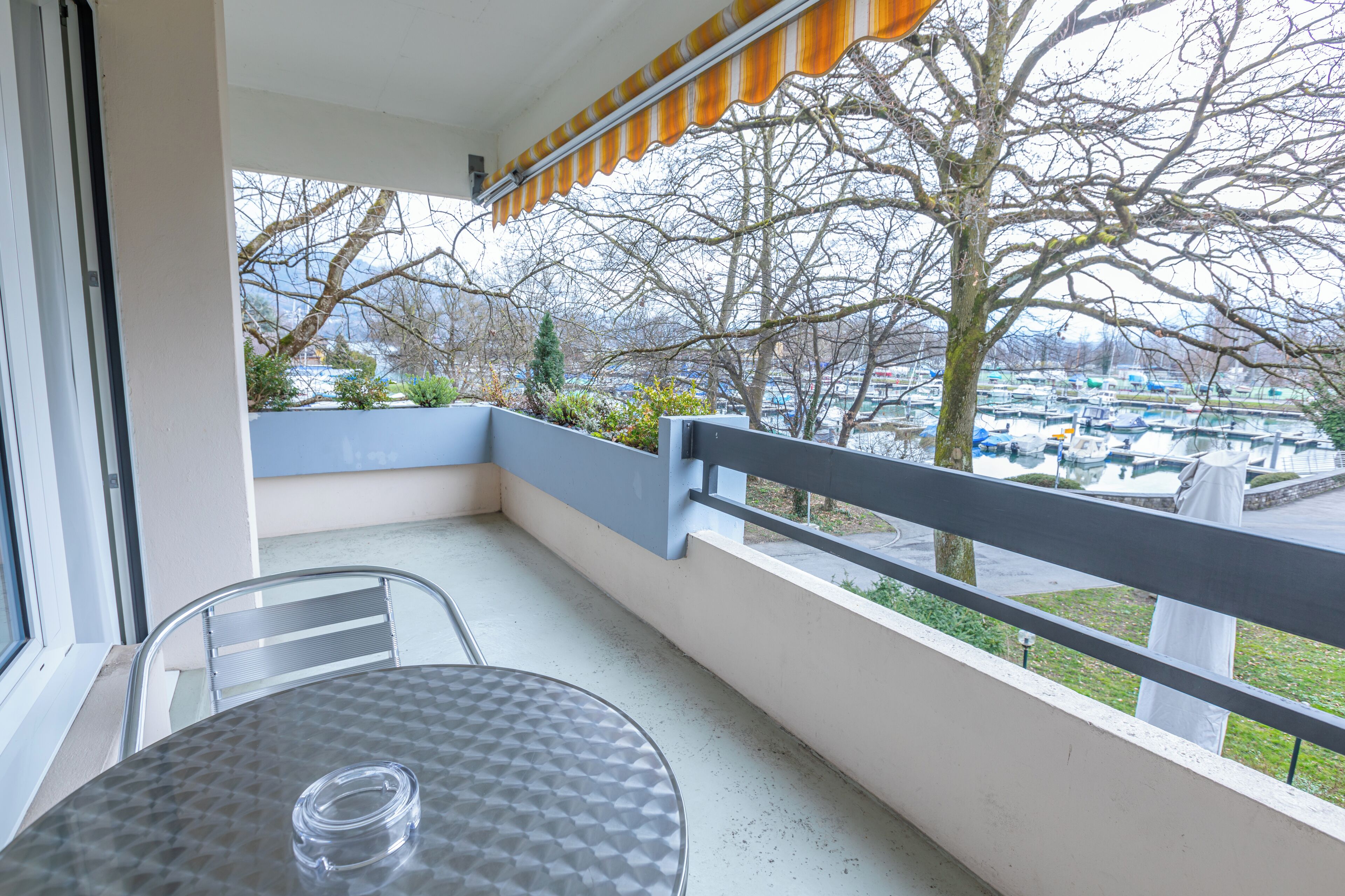 Chambre Double, balcon | Balcon