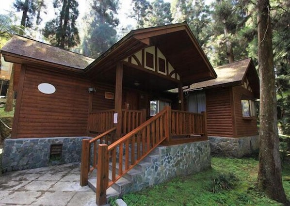 Exterior - Xitou Education Center Hostel (Lugu)