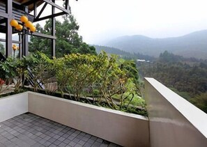 Triple Room, Balcony, Hill View | Balcony