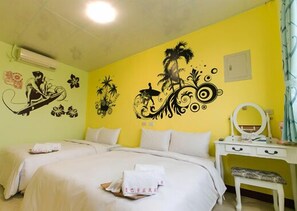 Neljän hengen standard-huone | Työpöytä, ilmainen Wi-Fi