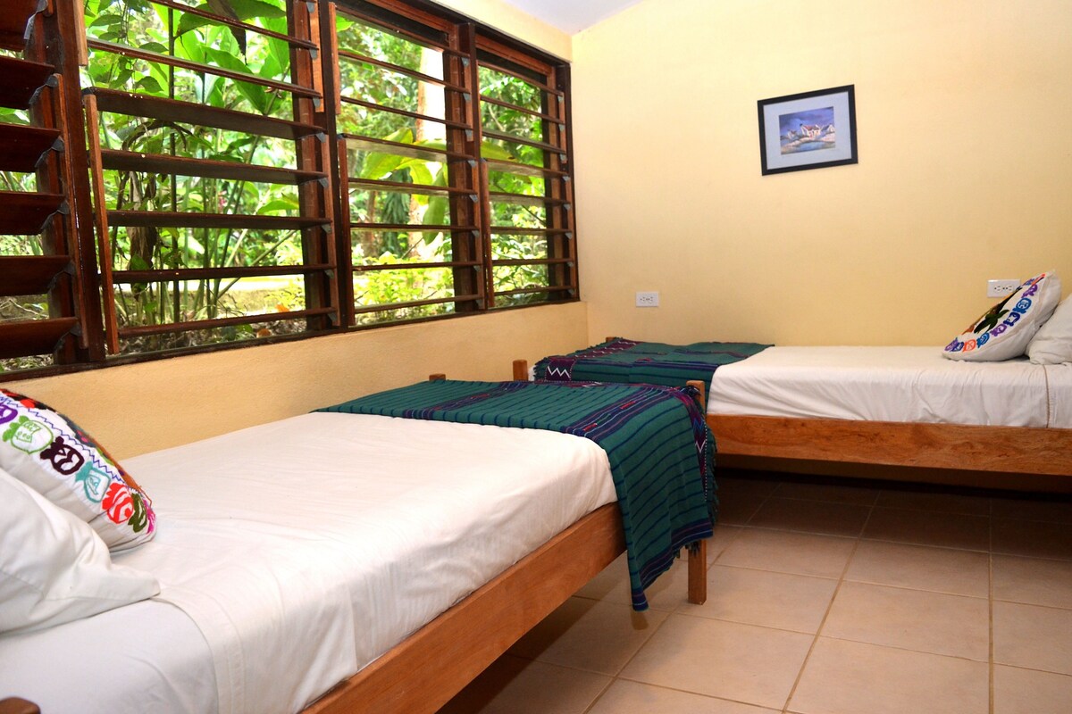 Familien-Doppelzimmer, 1 Schlafzimmer, Terrasse, Gartenblick