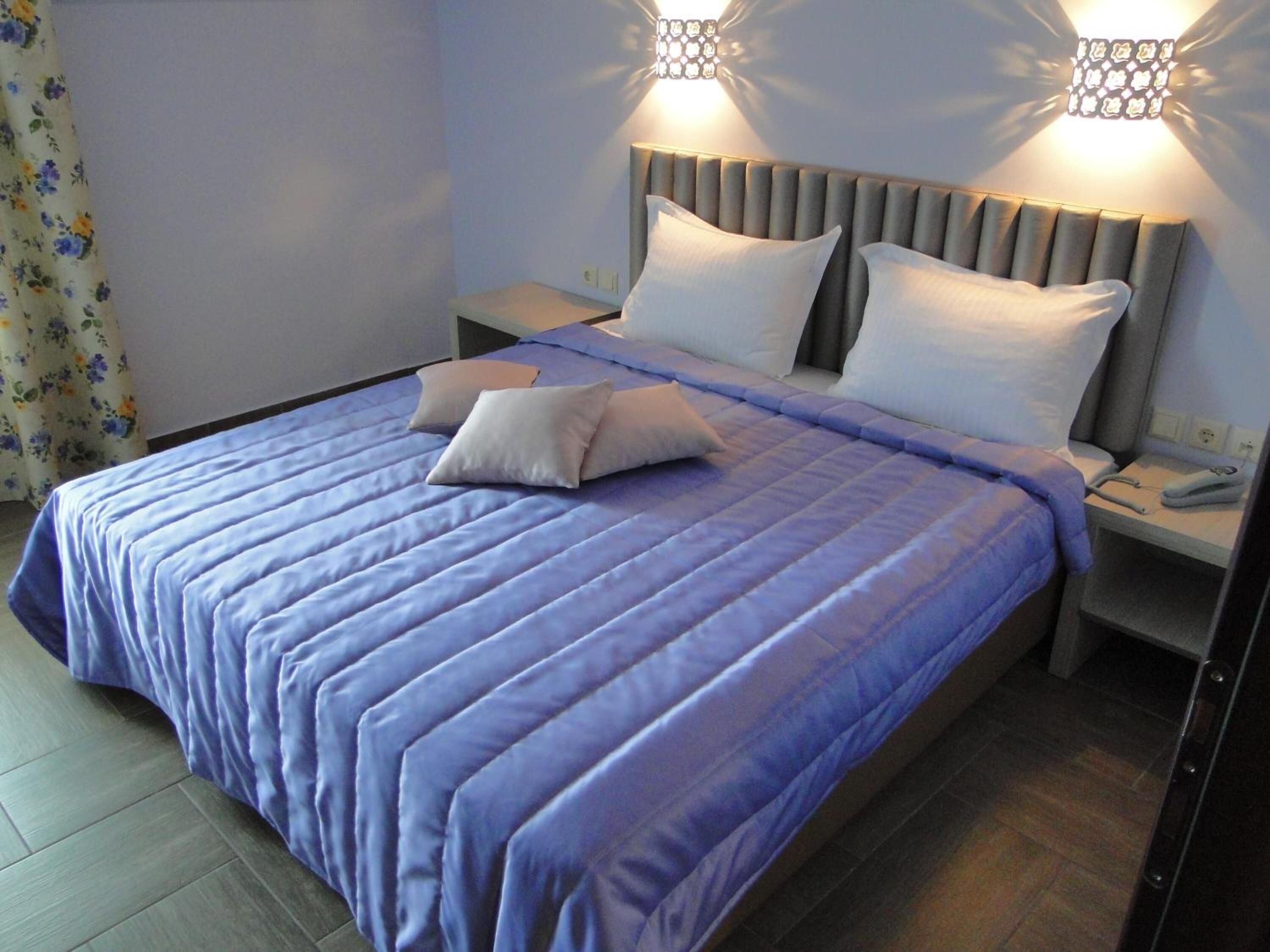 1 bedroom, soundproofing, iron/ironing board, free wifi