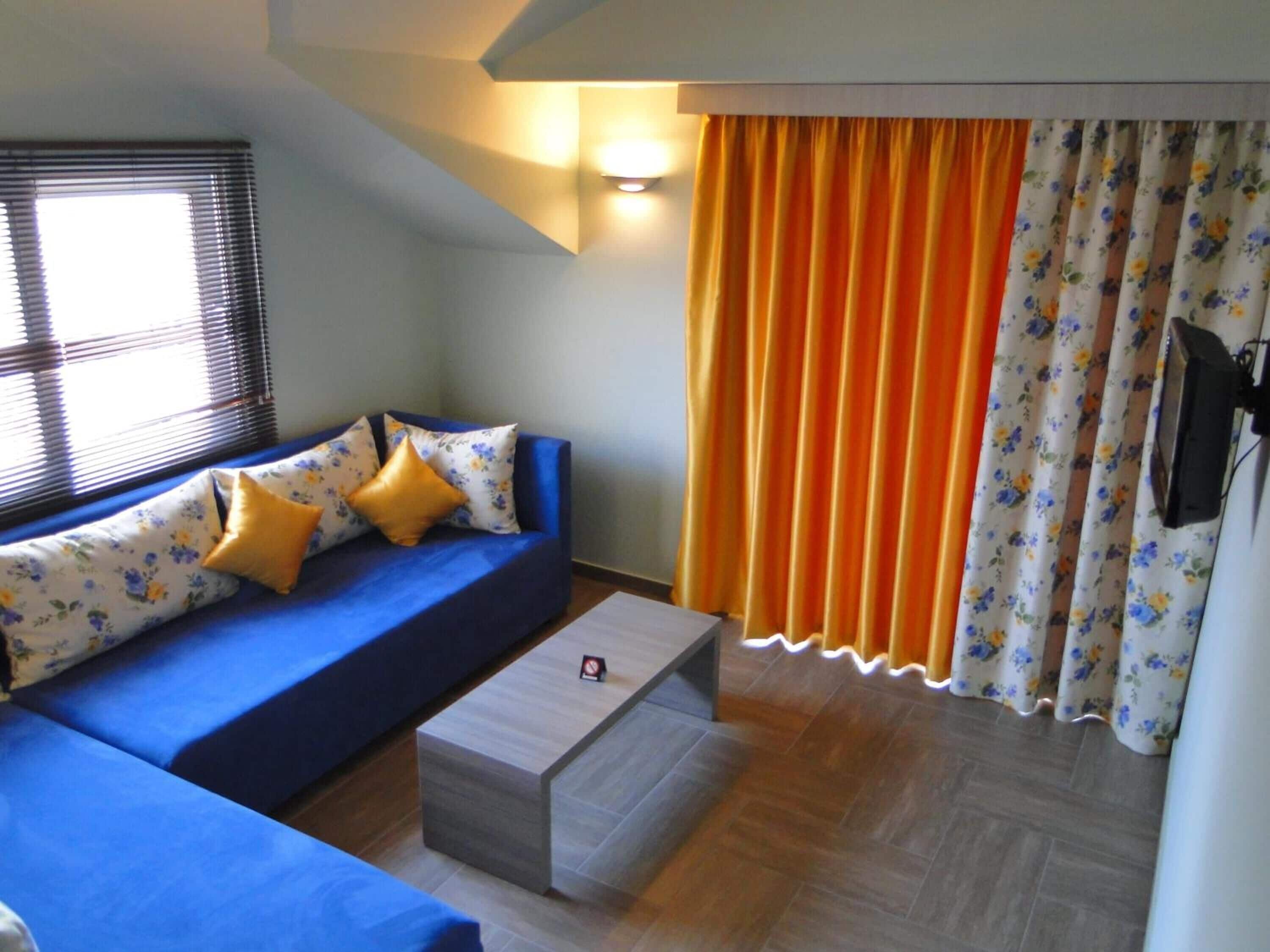 32-inch tv with digital channels