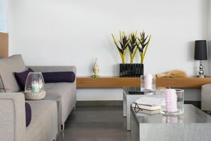 32-inch TV with digital channels - Hotel Olympos (Dio-Olympos)