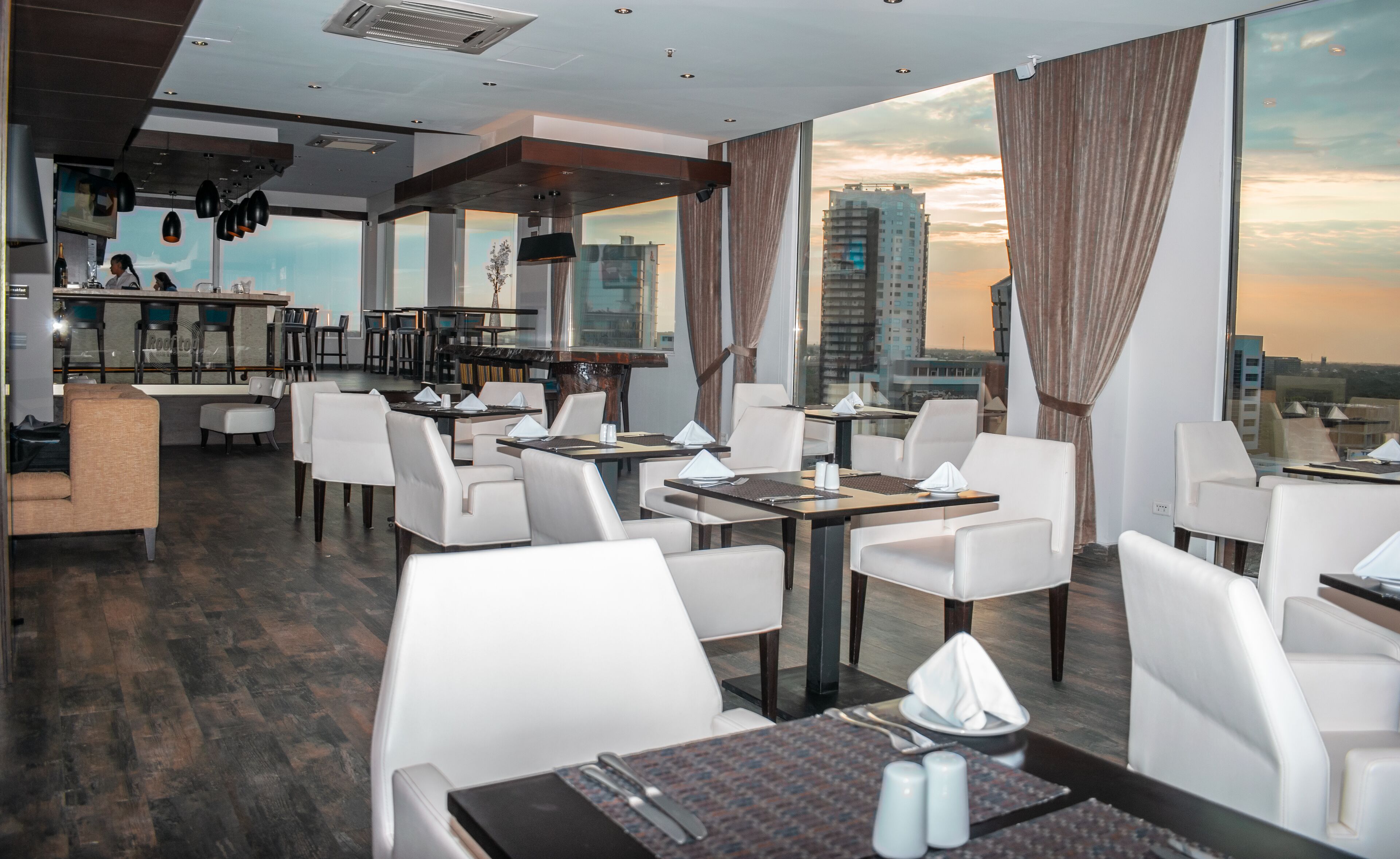 breakfast, lunch and dinner served