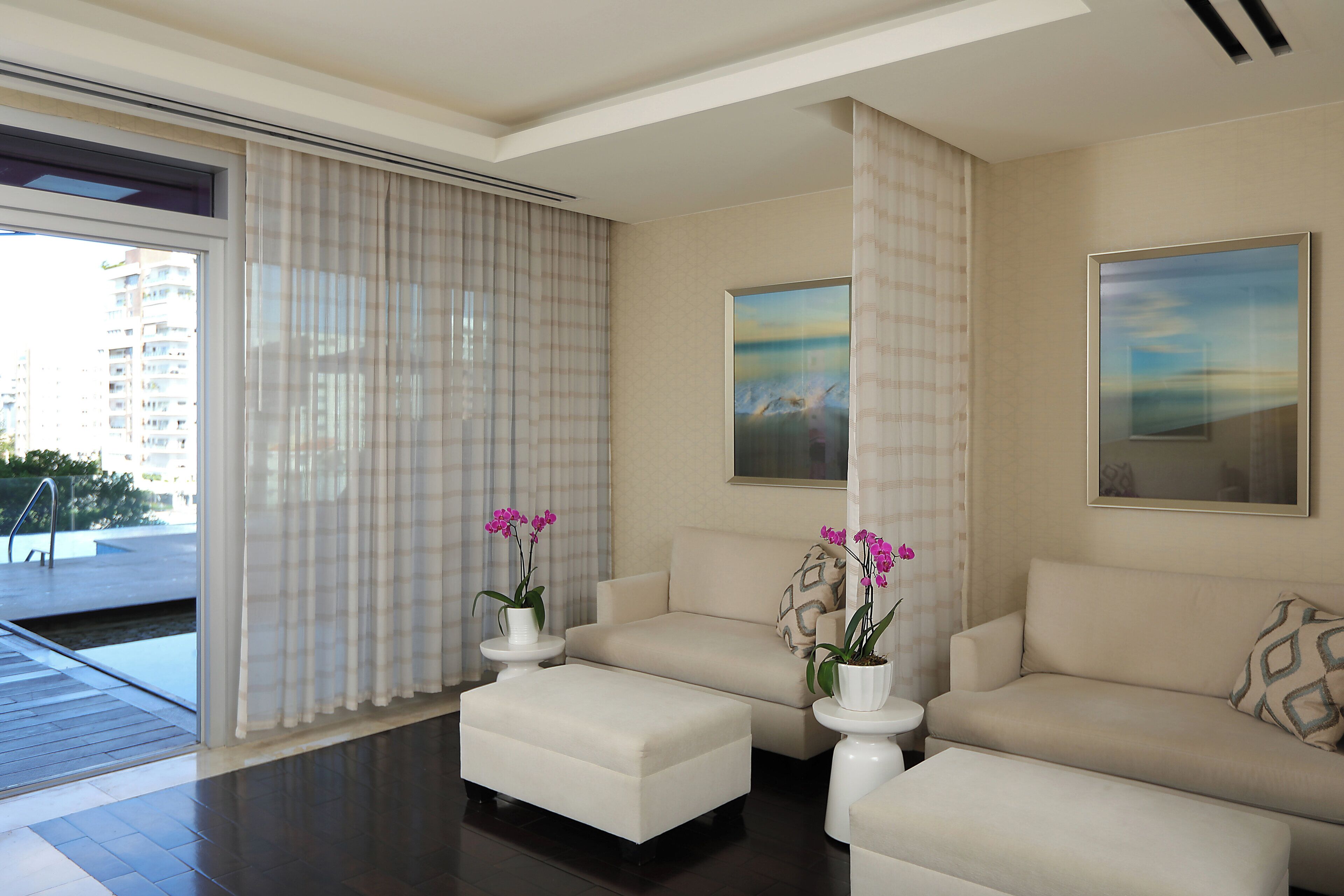 couples treatment room(s), sauna, hot tub, steam room