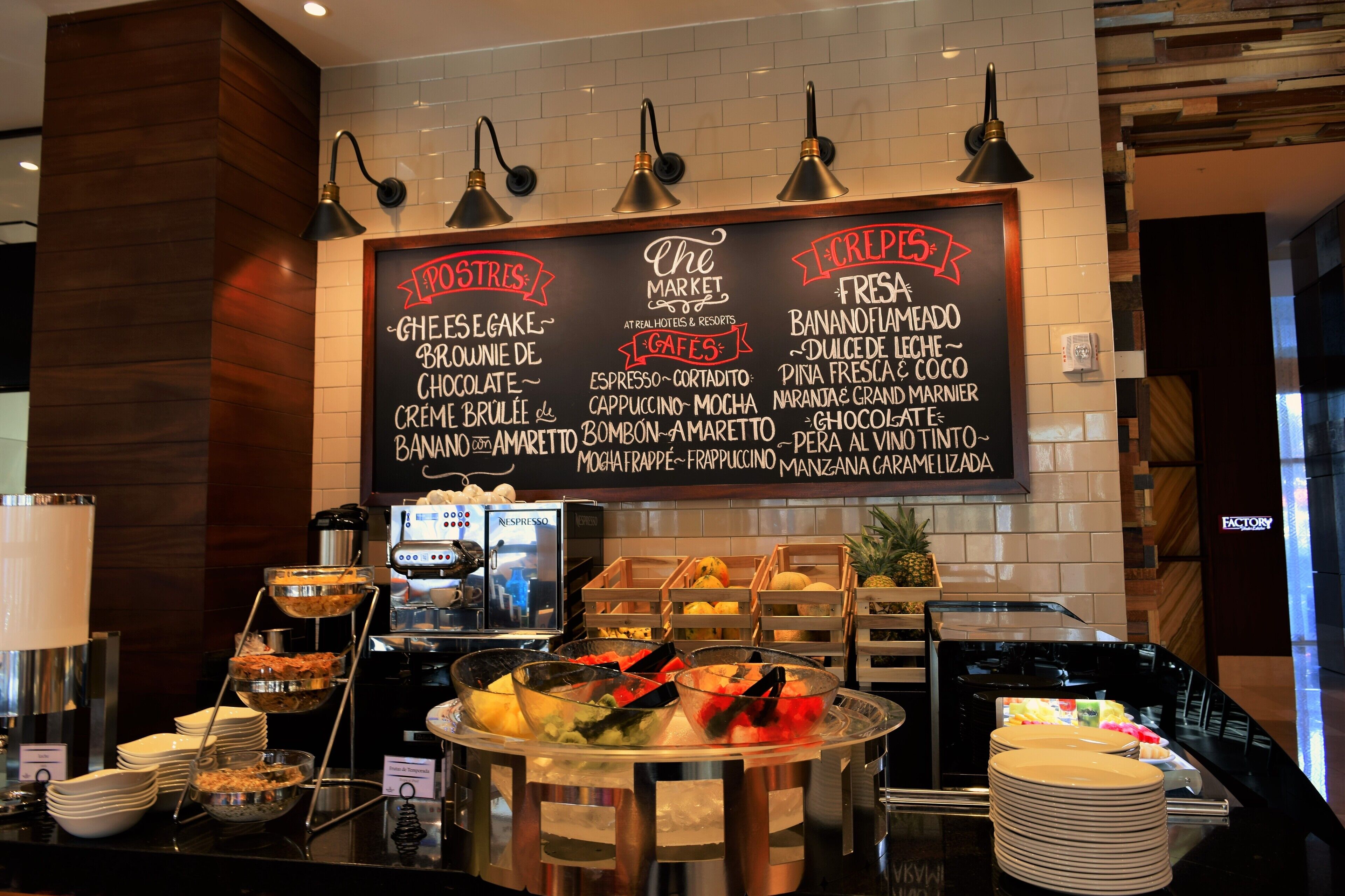 Sarapan lengkap setiap hari dengan biaya tambahan