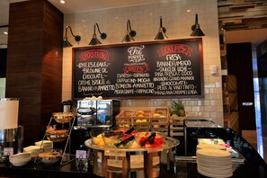 Daily full breakfast for a fee - InterContinental Real Santo Domingo by IHG (Santo Domingo)