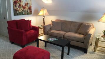 Suite, Private Bathroom (In The Clouds Suite) | Living area | TV